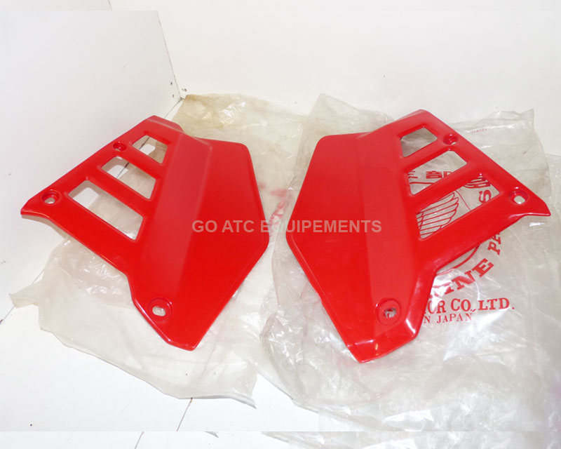 Radiator Scoops L and R </br>NEW</br>HONDA 250R 85-86