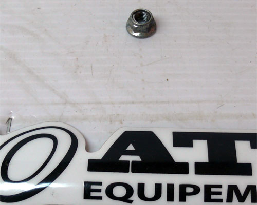 Nut axle</br>Used</br>ATC HONDA 200X-200ES-250R-TRX