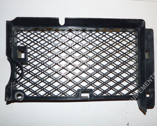 grille right radiator</br>Used</br>ATC HONDA 250R 1985-86