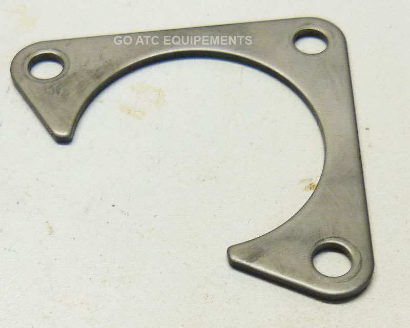 plate bearing cover</br>Used</br>YAMAHA Tri-z 250