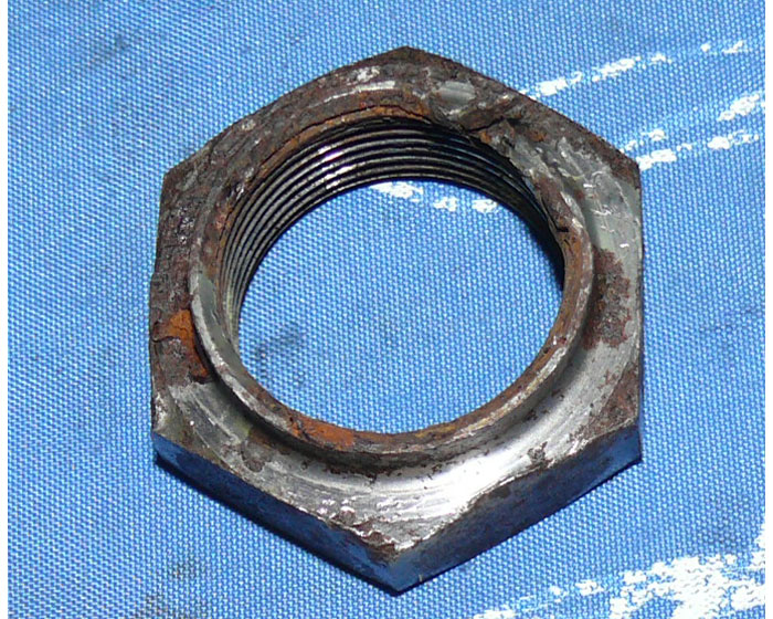 nut flange clutch</br>Used</br>ATC HONDA 185-200