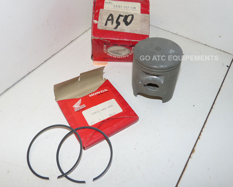 Piston + ring set piston </br> oem new </br>ATC HONDA 250R 1985-86