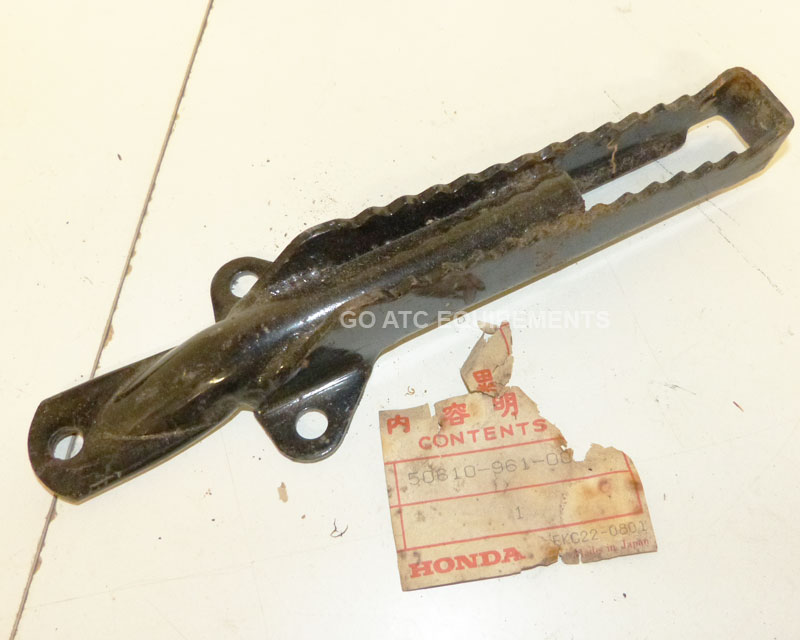 Repose pied</br> OEM neuf </br>ATC HONDA 250R 1981-82