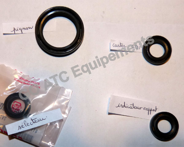 Oil seal set</BR>ATC HONDA  125M 1984-85
