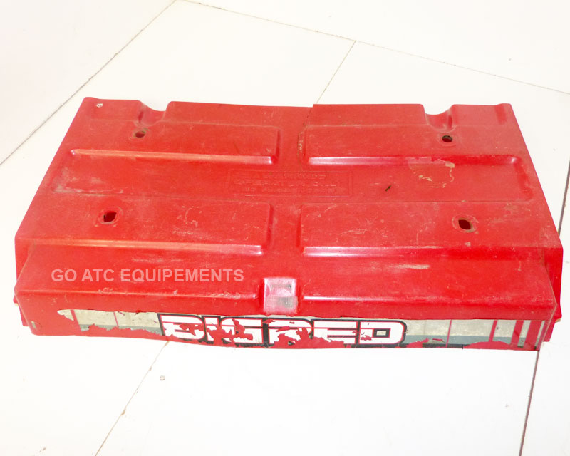 lid box</br>Used</br>HONDA 250ES Big red 85-87